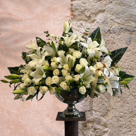 41 White Rose and Lilies